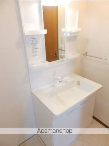 オークス長府の内装写真