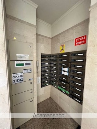 東京都中野区新井２丁目[1K/28.8m2]の共用部3