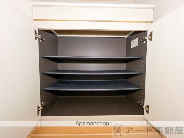 シティハイツ崎山の内装写真
