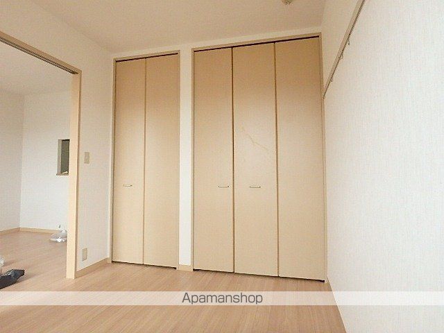 ロイヤルコートの内装写真