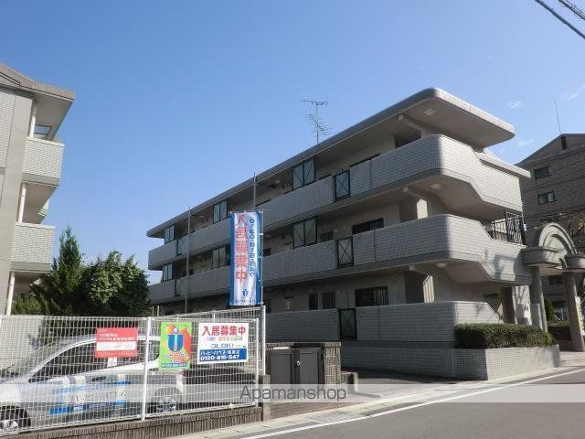 サンコーポフジIIの玄関写真