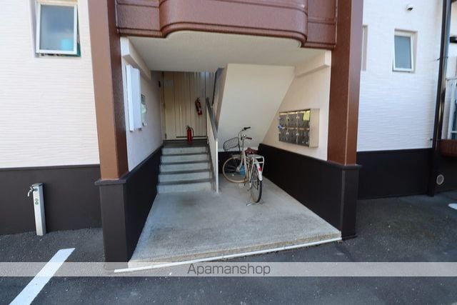 プラスパァエムの玄関写真