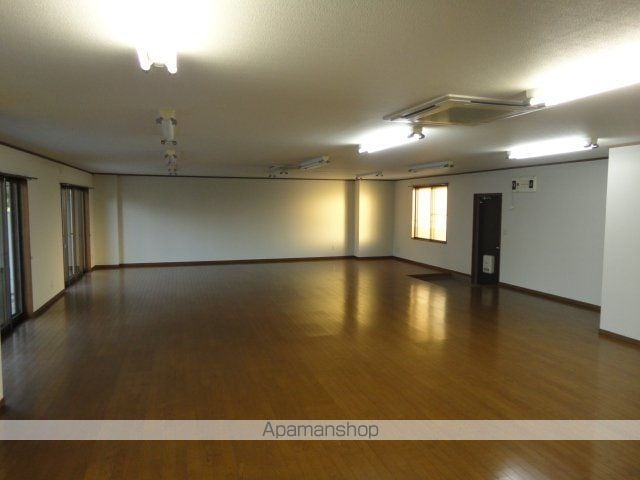 JーHOUSE杉田の内装写真