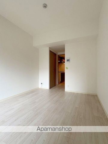 フォーリアライズ弁天町Noviaの内装写真