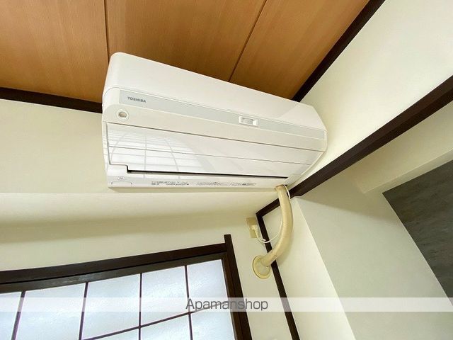 ロイヤルハイム成和の内装写真