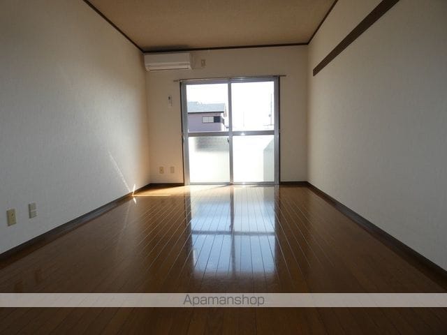 ビバーチェIの内装写真
