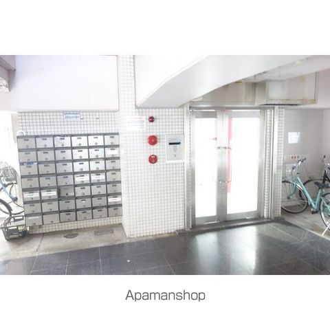 アキュラパークサイド須賀町の玄関写真