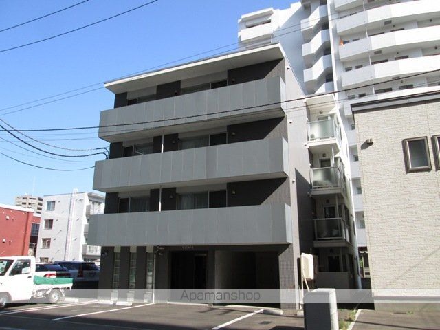 ヴァレールの外観写真