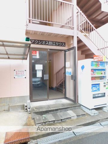 アクシオス野江サウスの玄関写真