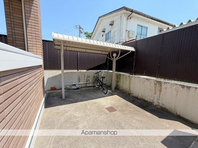 イースト・ブルーの外観写真
