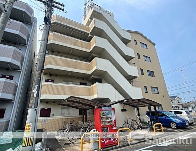 オクトワール松山土居田西館の外観写真