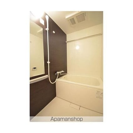 ＬＡ　ＵＬＵＷＥＨＩ[2LDK/53.79m2]のバス