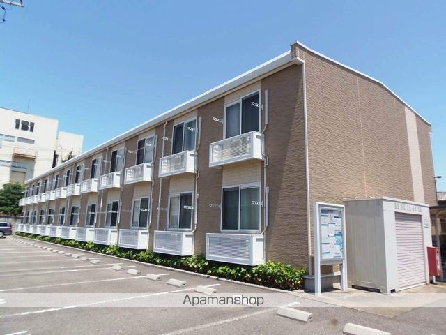 レオパレスパステル雅の外観写真