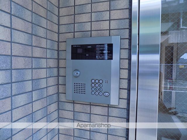 名鉄犬山線 上小田井駅 徒歩4分 5階建 築17年の玄関写真