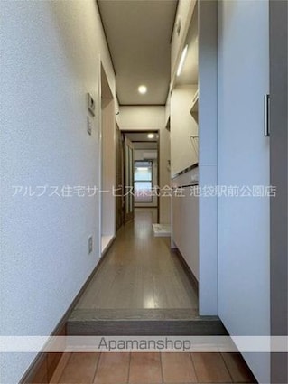 メープル大泉学園Ｄ[1K/18m2]の玄関