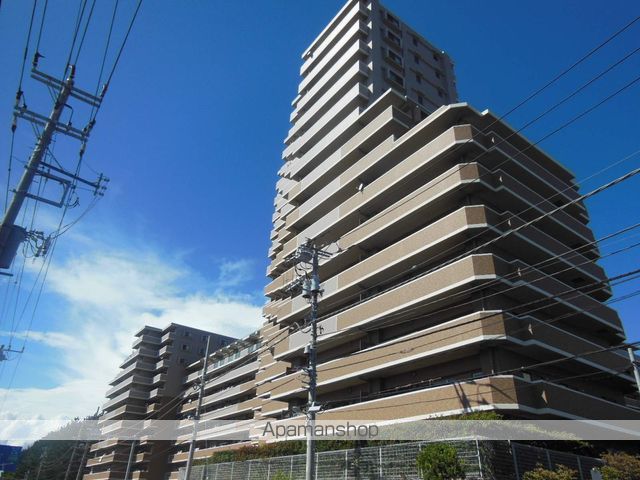 千葉市花見川区幕張本郷のマンションの外観1