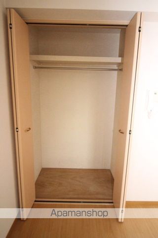 West Court Bの内装写真