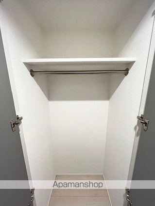 レジディア新宿イースト[1DK/23.79m2]の収納