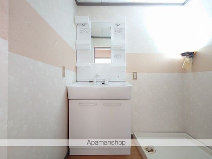 ＵＮＩＴ１６[3DK/61.56m2]の洗面所