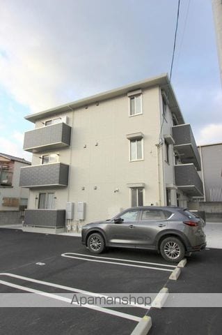 エレガンスコート屋島の外観写真