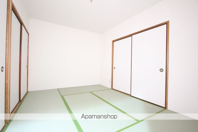 サニーレジデンス平塚IIの内装写真