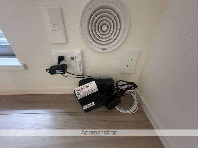 ヒルサイド見附町の内装写真