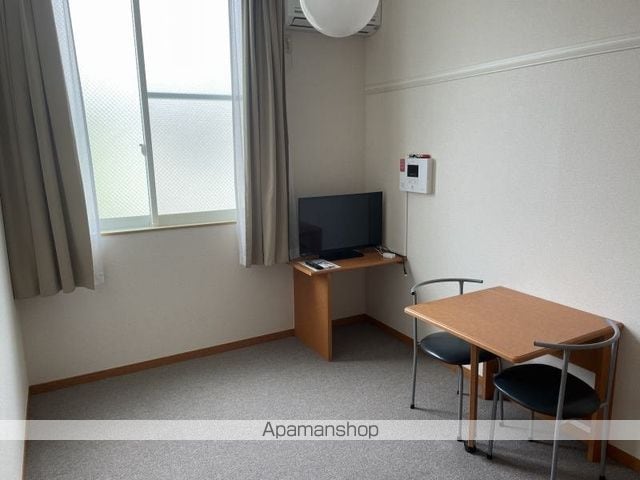 レオパレスFUJIの内装写真