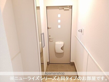田彦アパート　　　　　　　　　　　　　　　　　　　　　　　　[1LDK/50.05m2]の玄関