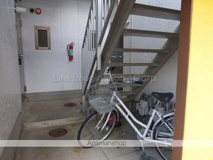 葵ハイツⅡ[2K/39m2]のエントランス