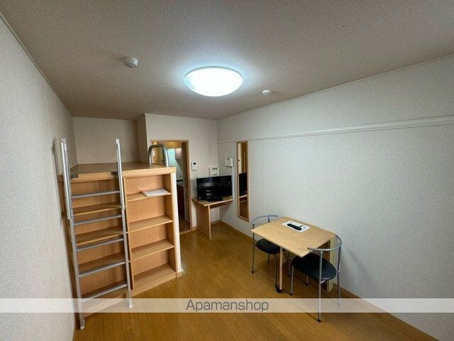 レオパレス宝[1K/20.81m2]のリビング・居間