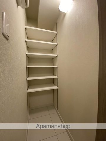 プレサンス ロジェ 丸の内 PRIME CASAの内装写真