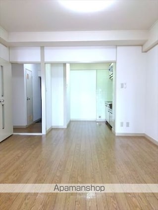 ヤマイチＰＬＡＺＡ黒田[3LDK/64m2]のリビング・居間