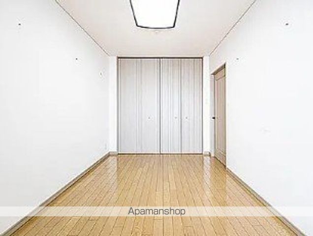 クリスタージュ弐番館の内装写真