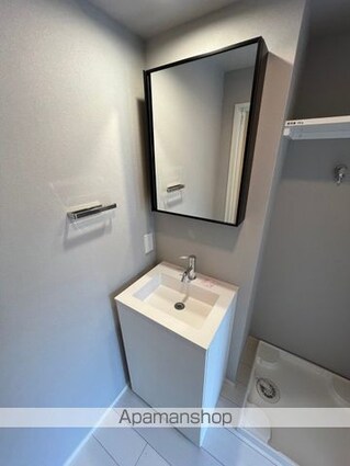 東京都中野区若宮１丁目[1R/16.82m2]の洗面所