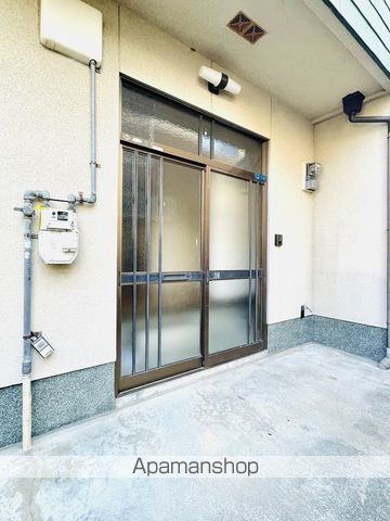 大阪市旭区千林1丁目の玄関写真