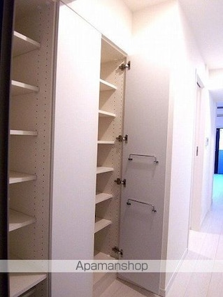 東京都新宿区下宮比町[1K/25.65m2]の内装1