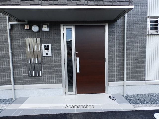 アンベル新山口IIの玄関写真