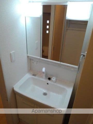 クール四季 冬の内装写真