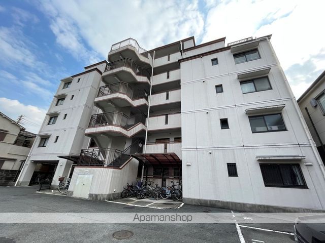 ハイグレード堅下の外観写真