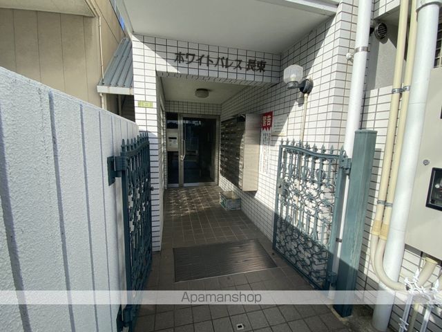 ホワイトパレス長束の玄関写真