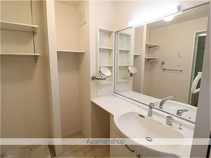 アクアパーム　Ｅ[1LDK/44.15m2]の洗面所