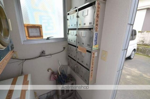 セレクトエイトの玄関写真