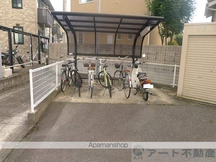 愛媛県松山市吉藤５丁目[2LDK/58.48m2]の共用部