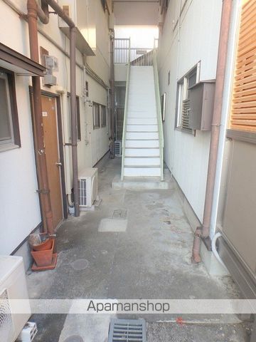 豊コーポの玄関写真