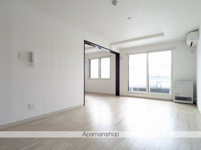 ラディア山鼻の内装写真