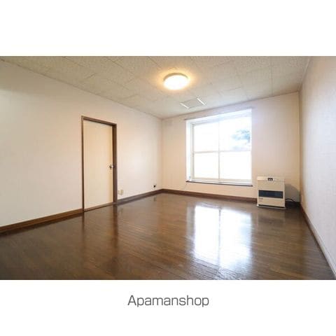 元町アパートメントの内装写真