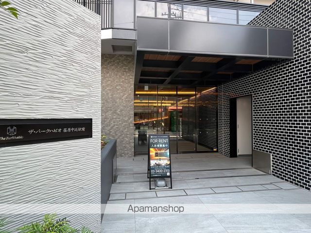 ザ・パークハビオ荏原中延駅前の玄関写真