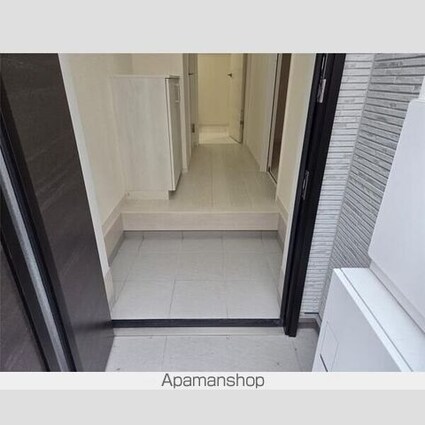 リーブルファイン一宮市乾町　２号棟[1LDK/35.04m2]の玄関