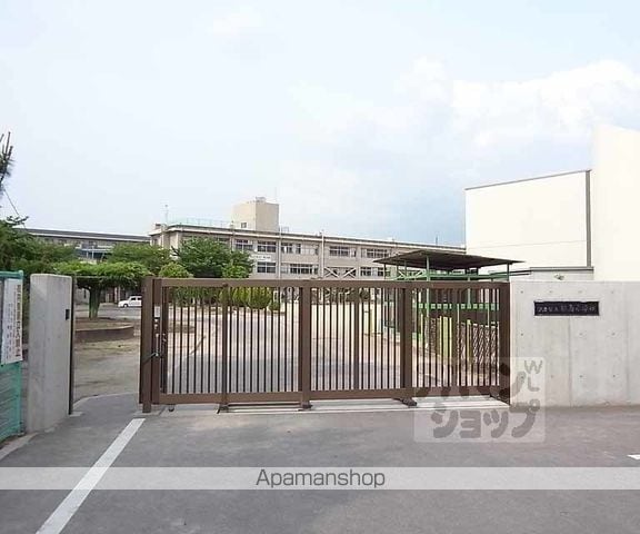 奈良線 宇治駅 徒歩15分 2階建 築38年の周辺写真