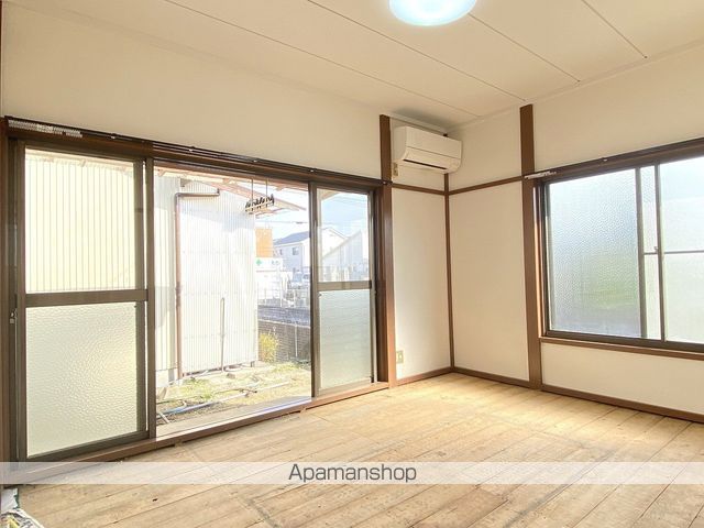 東海道本線 西焼津駅 徒歩12分 1階建 築44年の内装写真